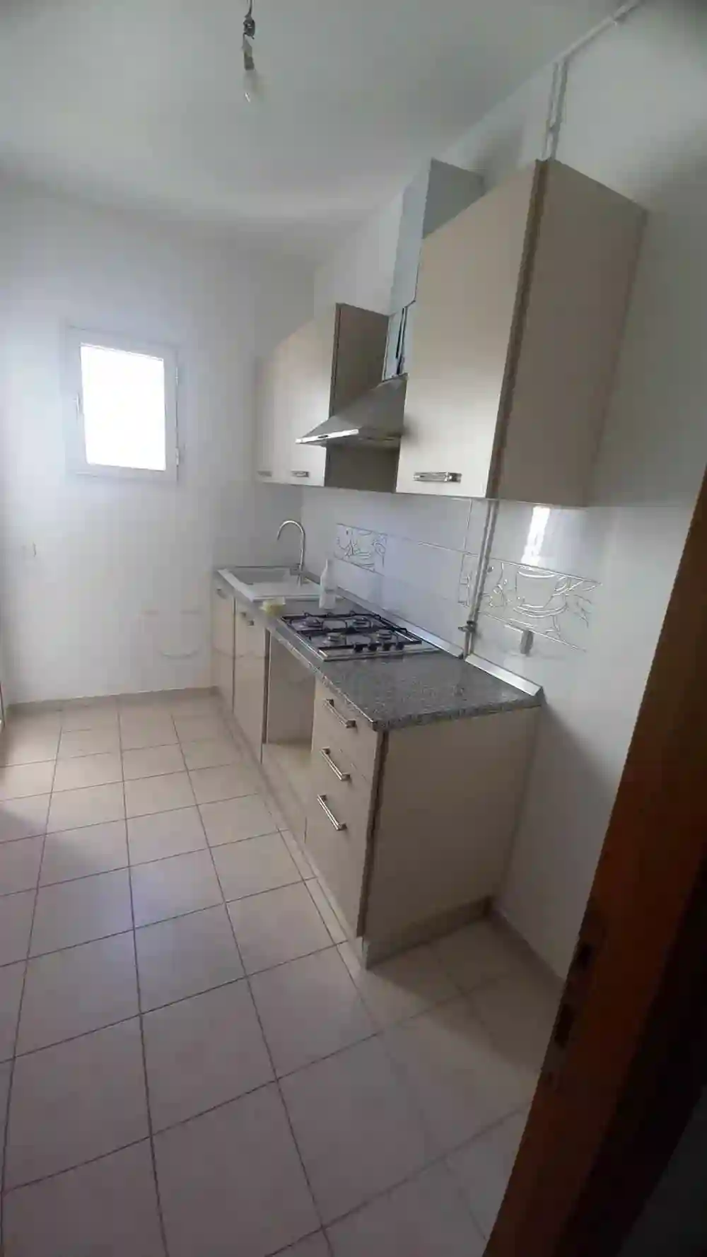 AV S1 Titré la Soukra 215 MD - Vue 3