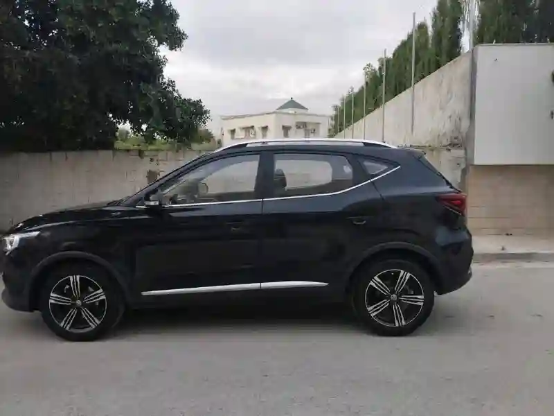 A Vendre OU Échange MG ZS Boîte Automatique - Vue 6