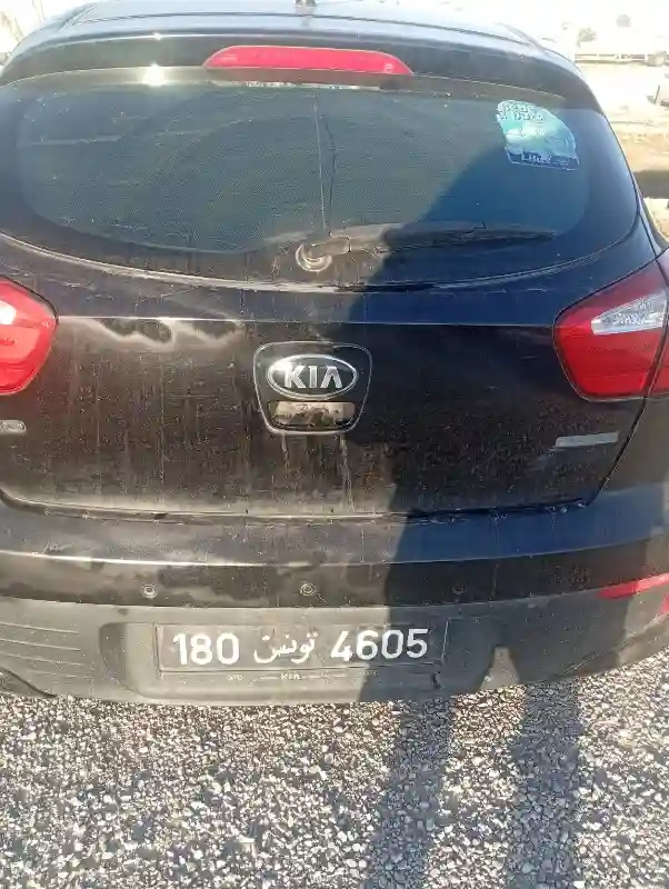 Kia RIO Essence 2015 - Vue 5