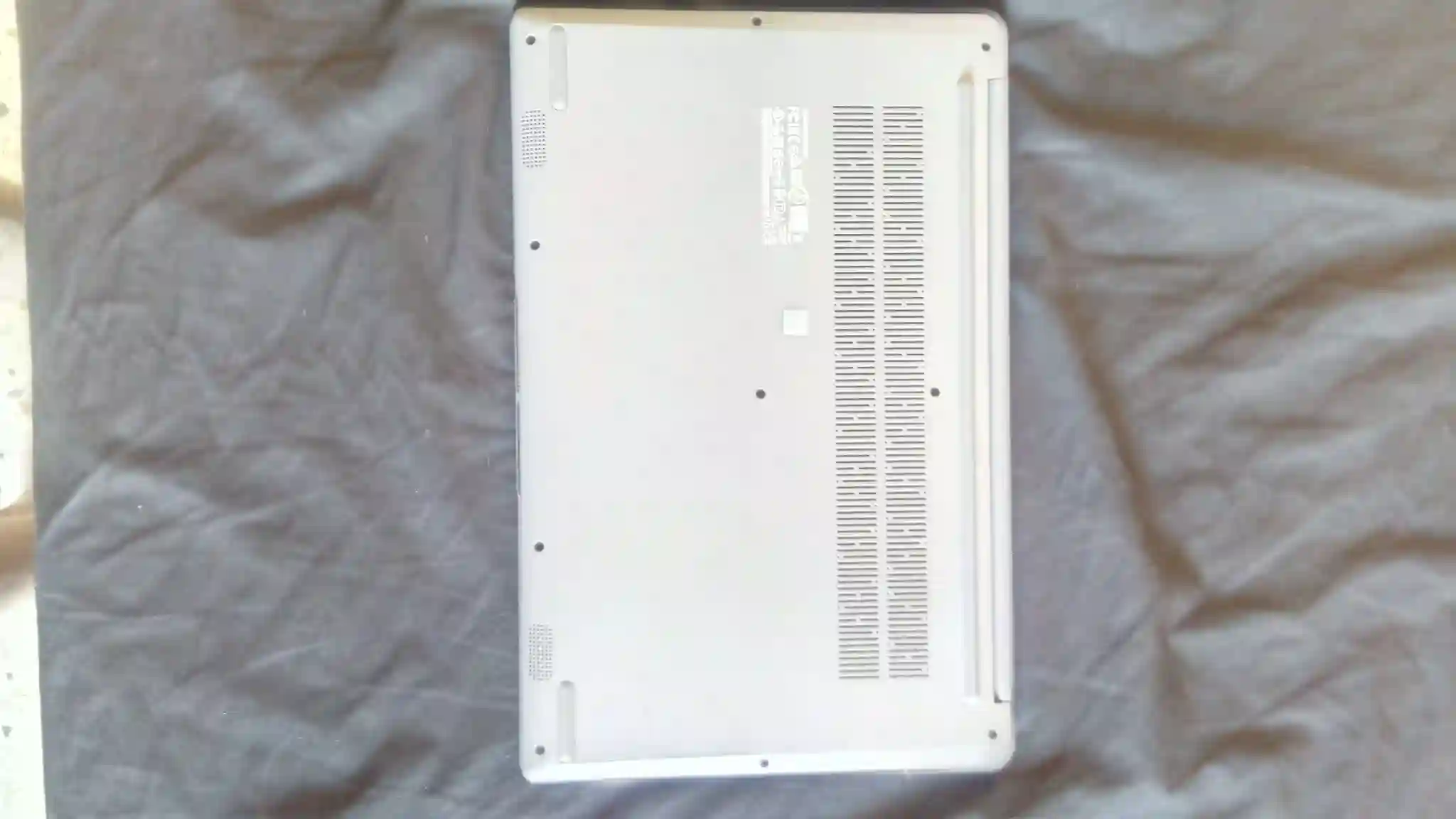 Pc Lenovo à Sidi El Bechir - Vue 3