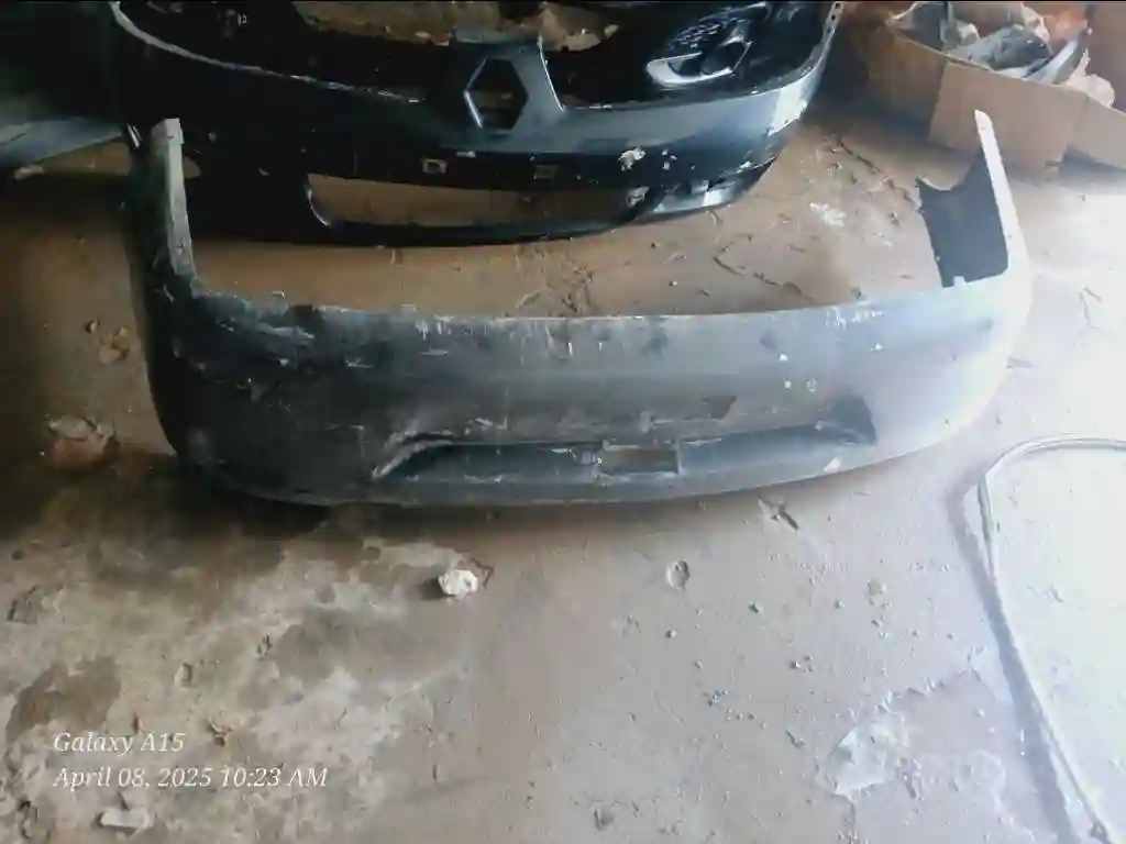 Pièces Détachés Autos - Vue 3