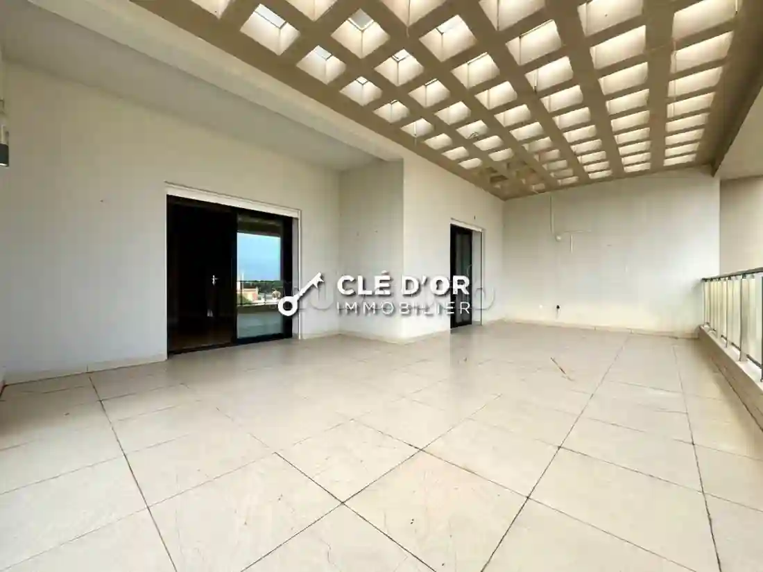 Un S2 Lumineux a Louer au Jardins de Carthage - Vue 2