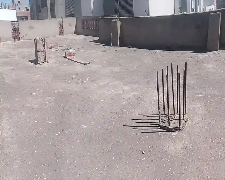 Villa 3 Étages Inachevée au Mrj6 à El Mourouj - Vue 4