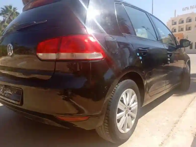 Volkswagen Golf 6 Essence 2011 - Vue 4