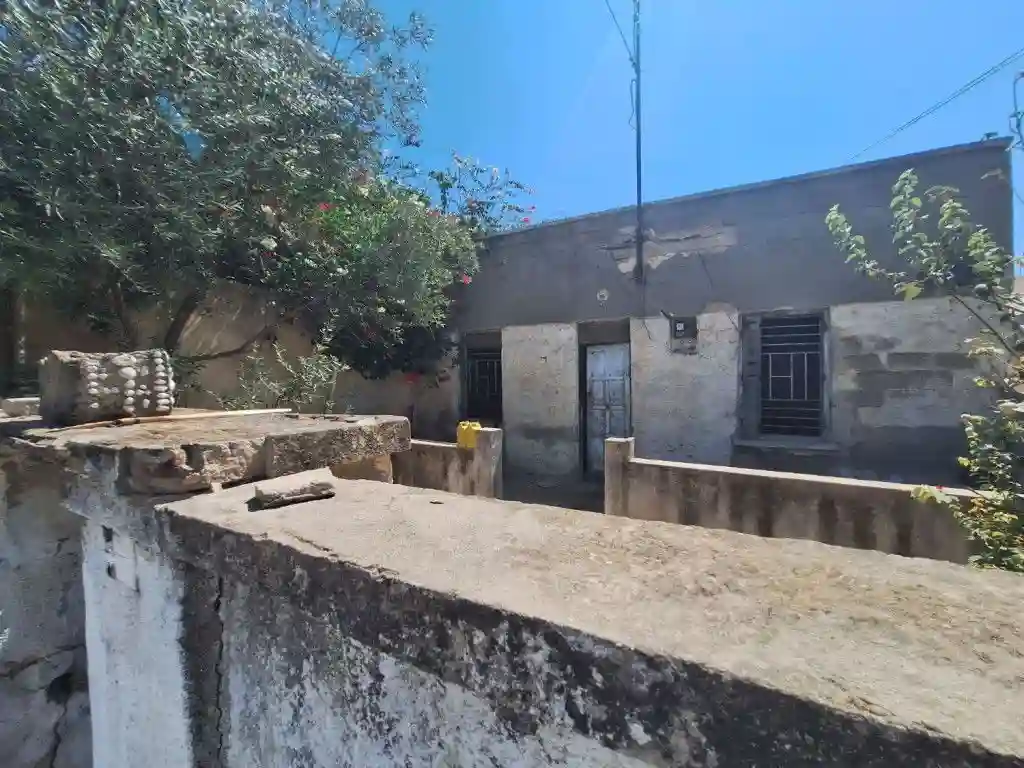 À Vendre Terrain de 456 m² Avec Titre Foncier sur Route Princi - Vue 6