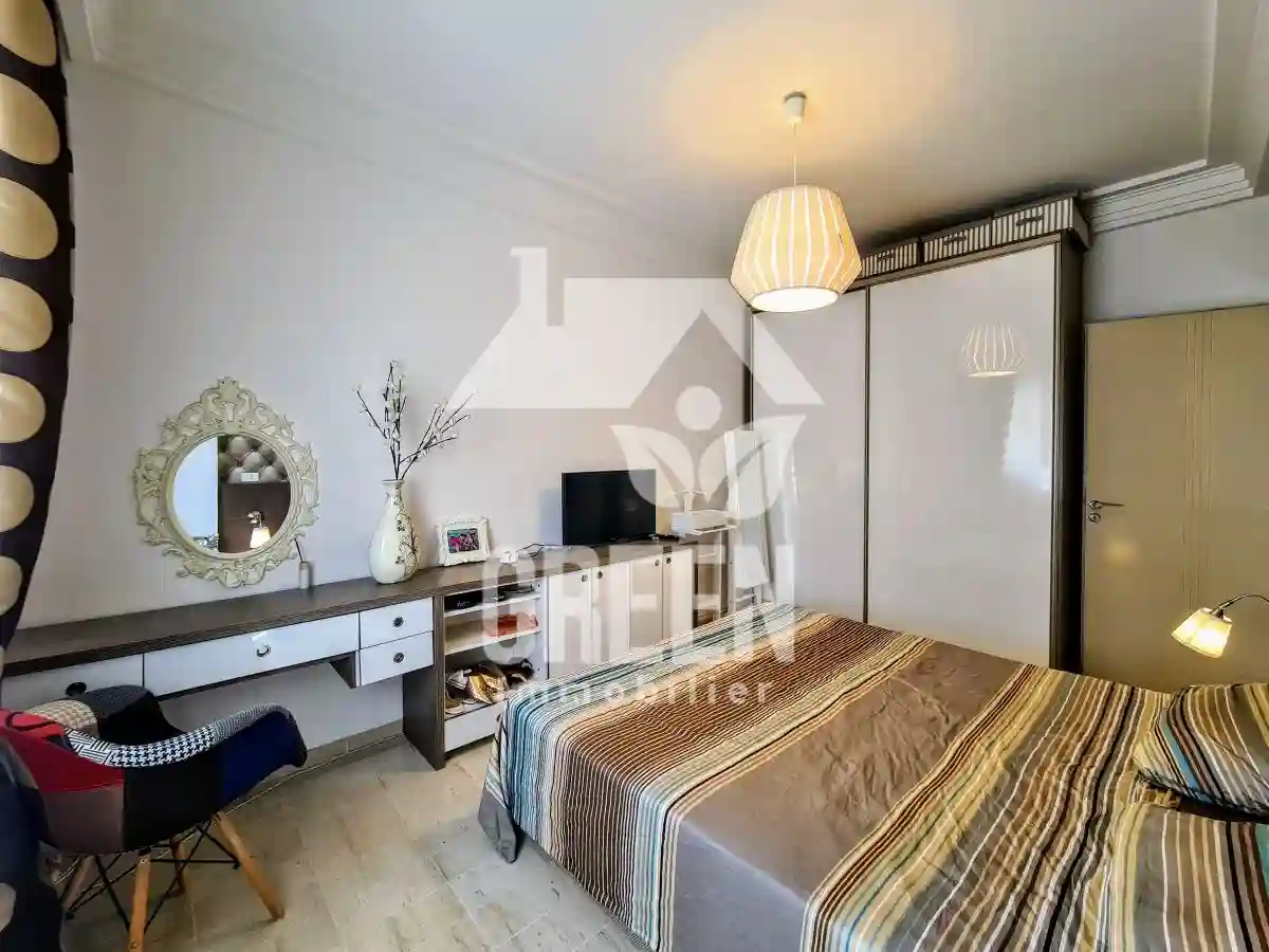 Appartement le feu Vert Bien Située Chouchet Rades - Vue 5