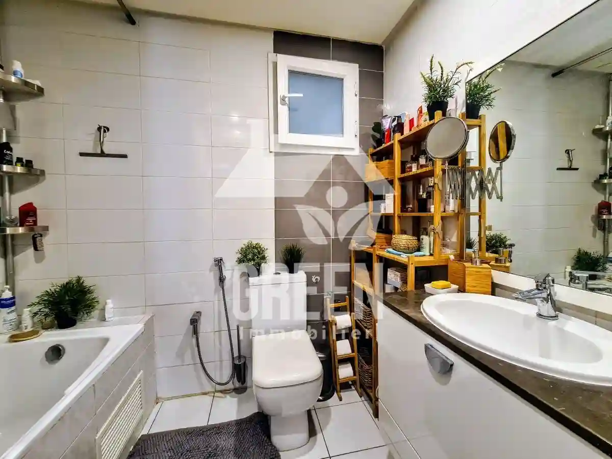 Appartement le feu Vert Bien Située Chouchet Rades - Vue 6