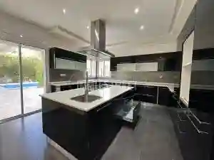 Villa de Prestige la Soukra Ref479a à Chotrana 3 - Vue 4