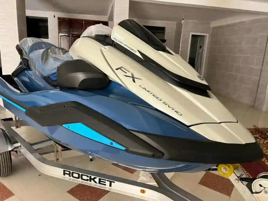 2025 Yamaha Waverunner fx Cruiser Svho à Ariana - Vue 1
