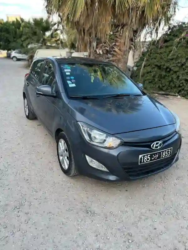 Hyundai I20 Essence 2015