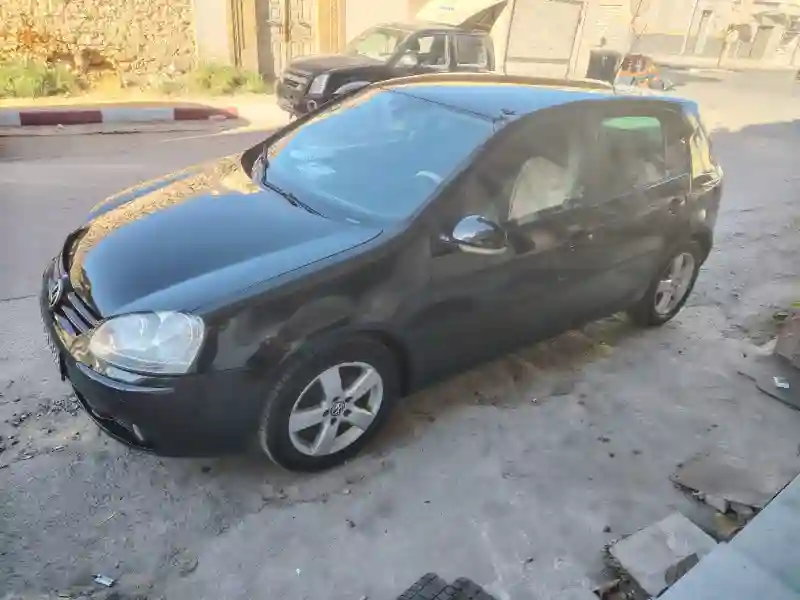 Volkswagen Golf 5 Essence 2008 - Vue 1