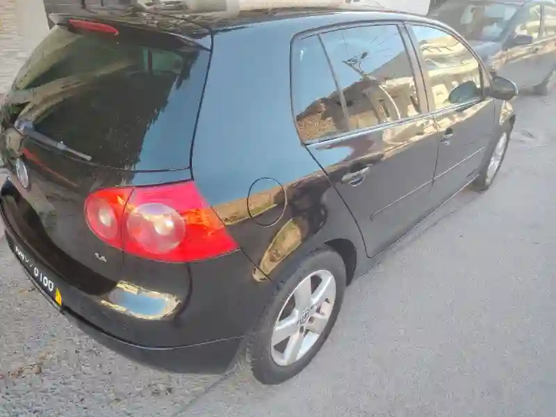 Volkswagen Golf 5 Essence 2008 - Vue 3