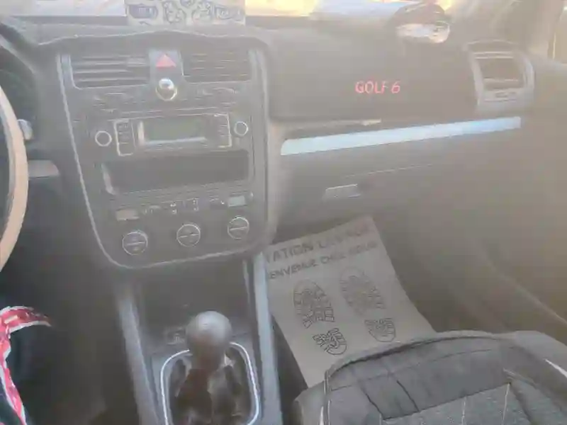 Volkswagen Golf 5 Essence 2008 - Vue 5