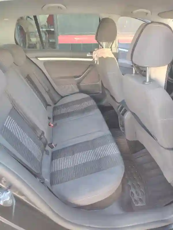 Volkswagen Golf 5 Essence 2008 - Vue 7