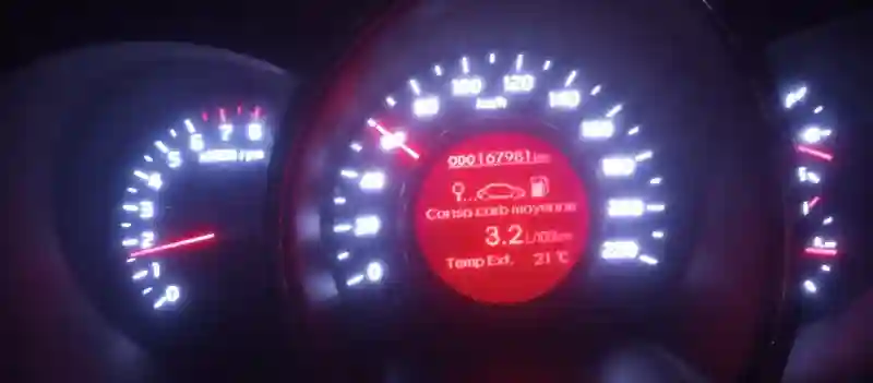 Kia RIO Essence 2016 - Vue 9