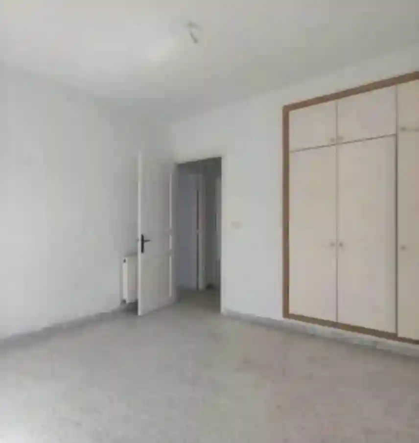 Location S2 Vide à Riadh El Andalous - Vue 1