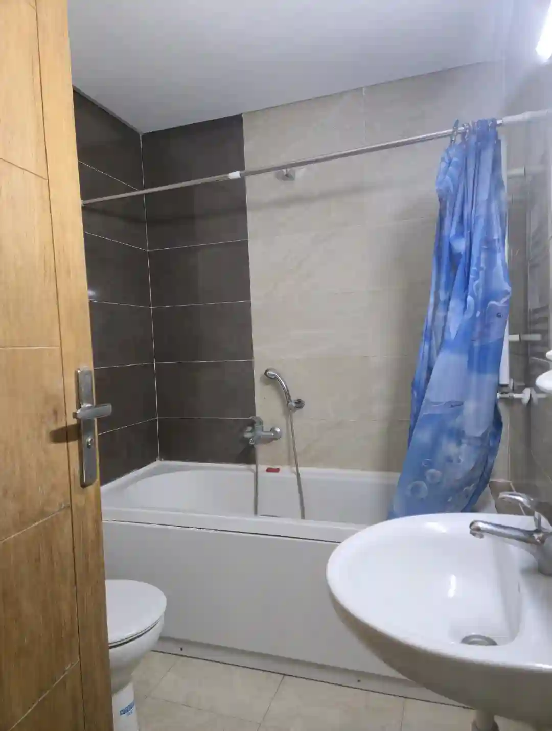 Appartement s2 109 m à El Aouina - Vue 4