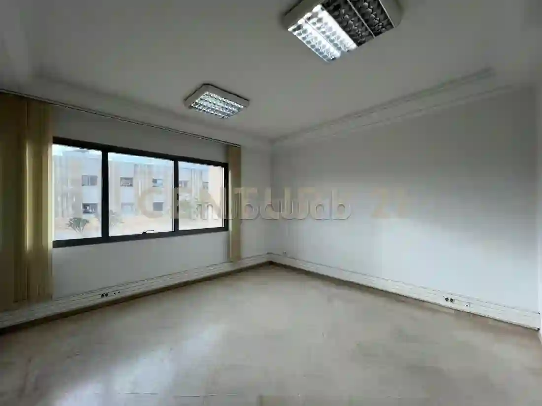 À Louer Bureau H4 à Lafayette – Tunis