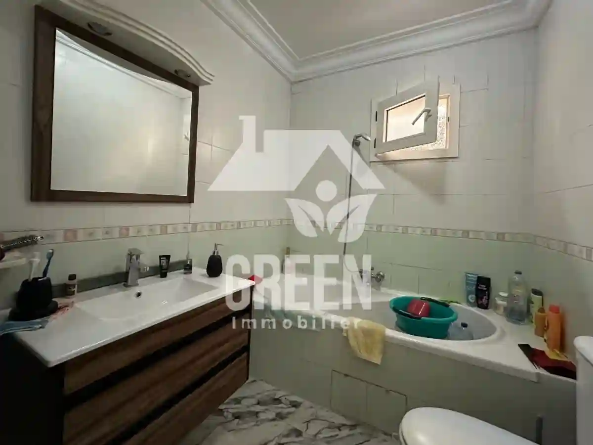 Appartement a Vendre s+3 Située à Laouina - Vue 5