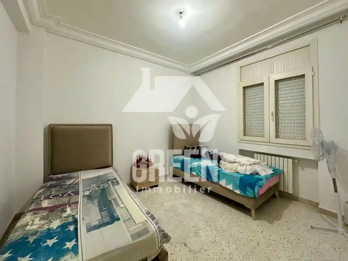 Appartement a Vendre s+3 Située à Laouina - Vue 6