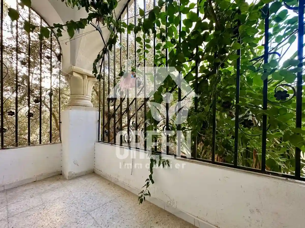 Appartement a Vendre s+3 Située à Laouina - Vue 8