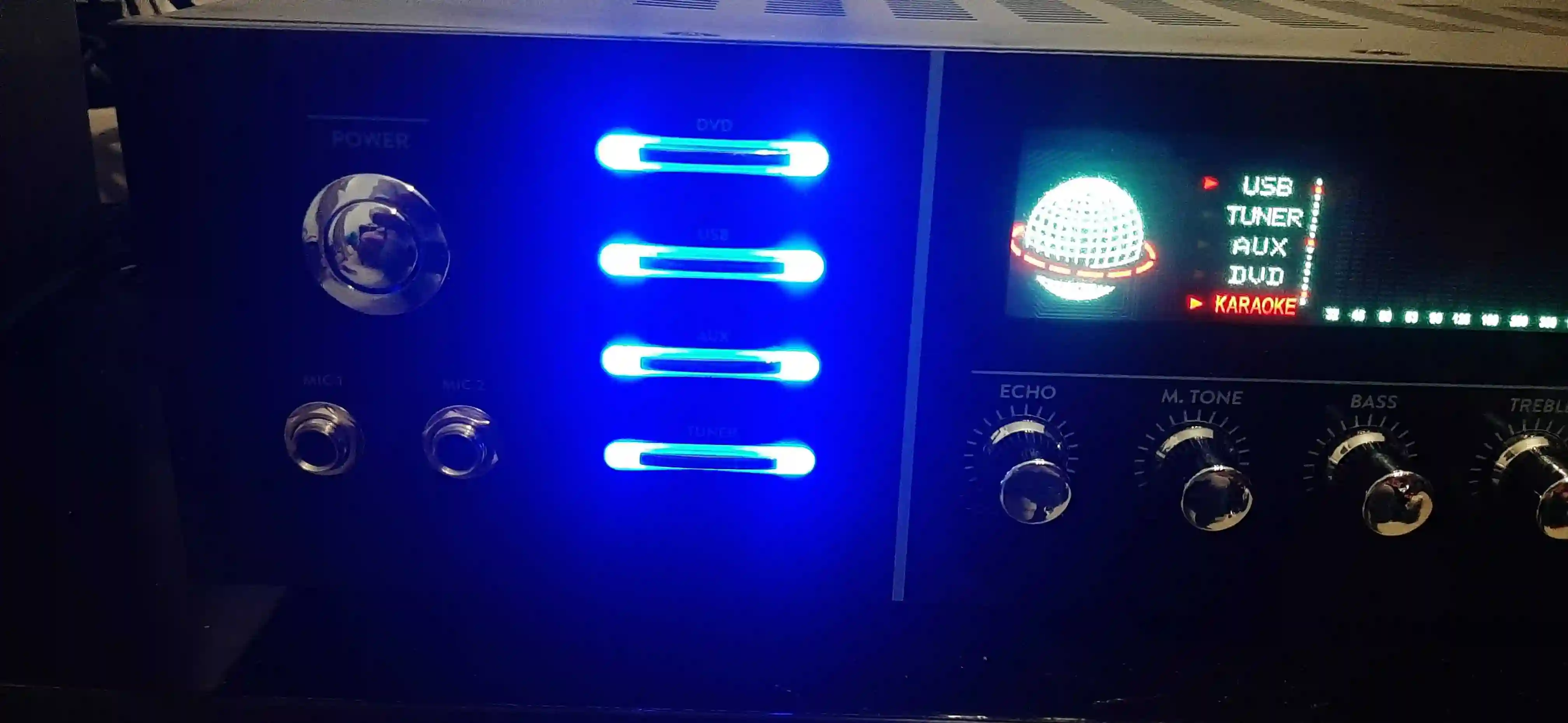 Ampli Bluetooth - USB - AUX - Micro - Vue 7