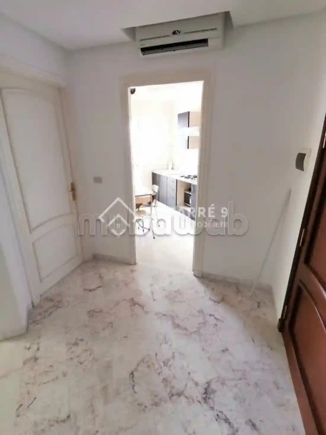 A Louer un s1 Meublé à Cité les Palmerais - Vue 1