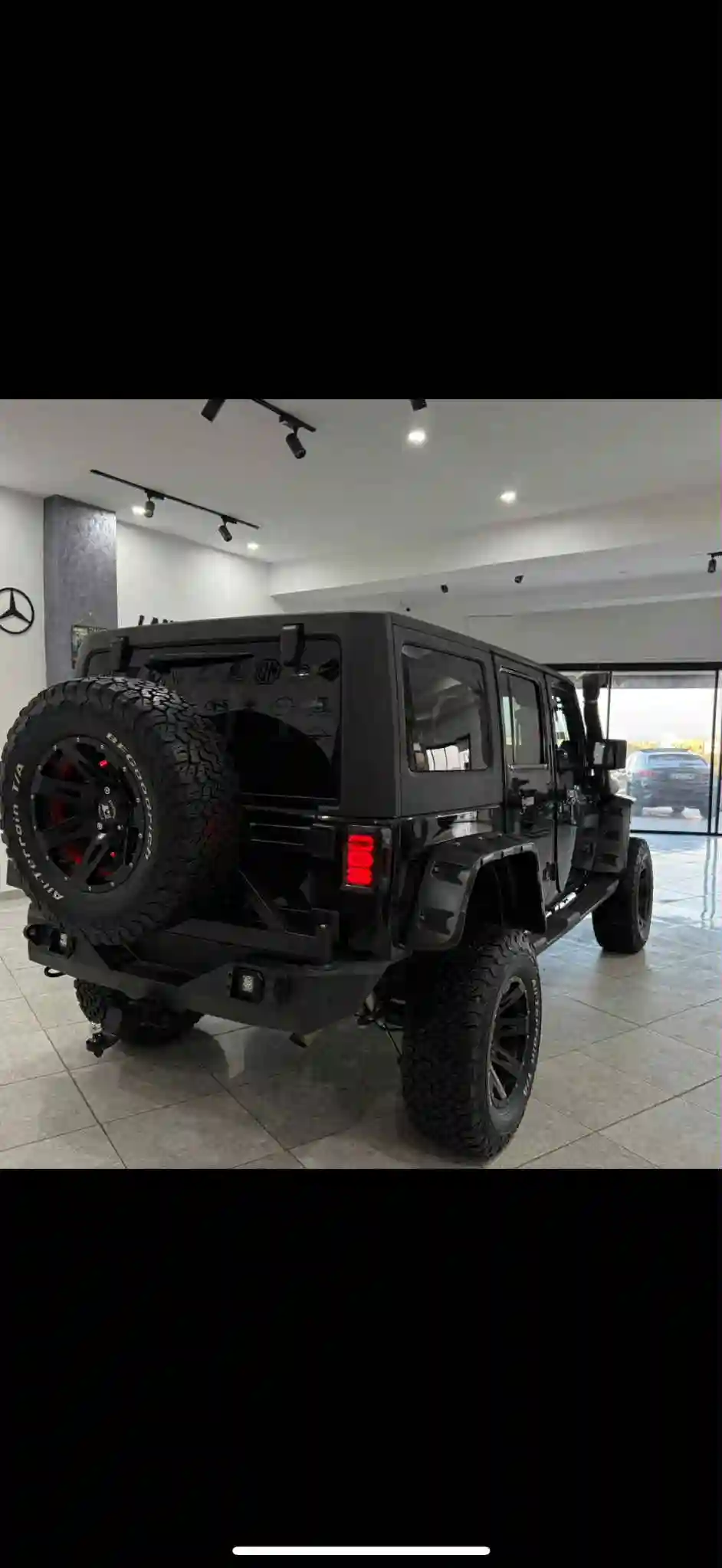🚦À Vendre Magnifique Jeep Wrangler Sahara Full Options - Vue 7