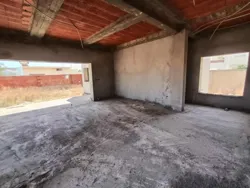 Carcasse Route Bouzayen à Sfax