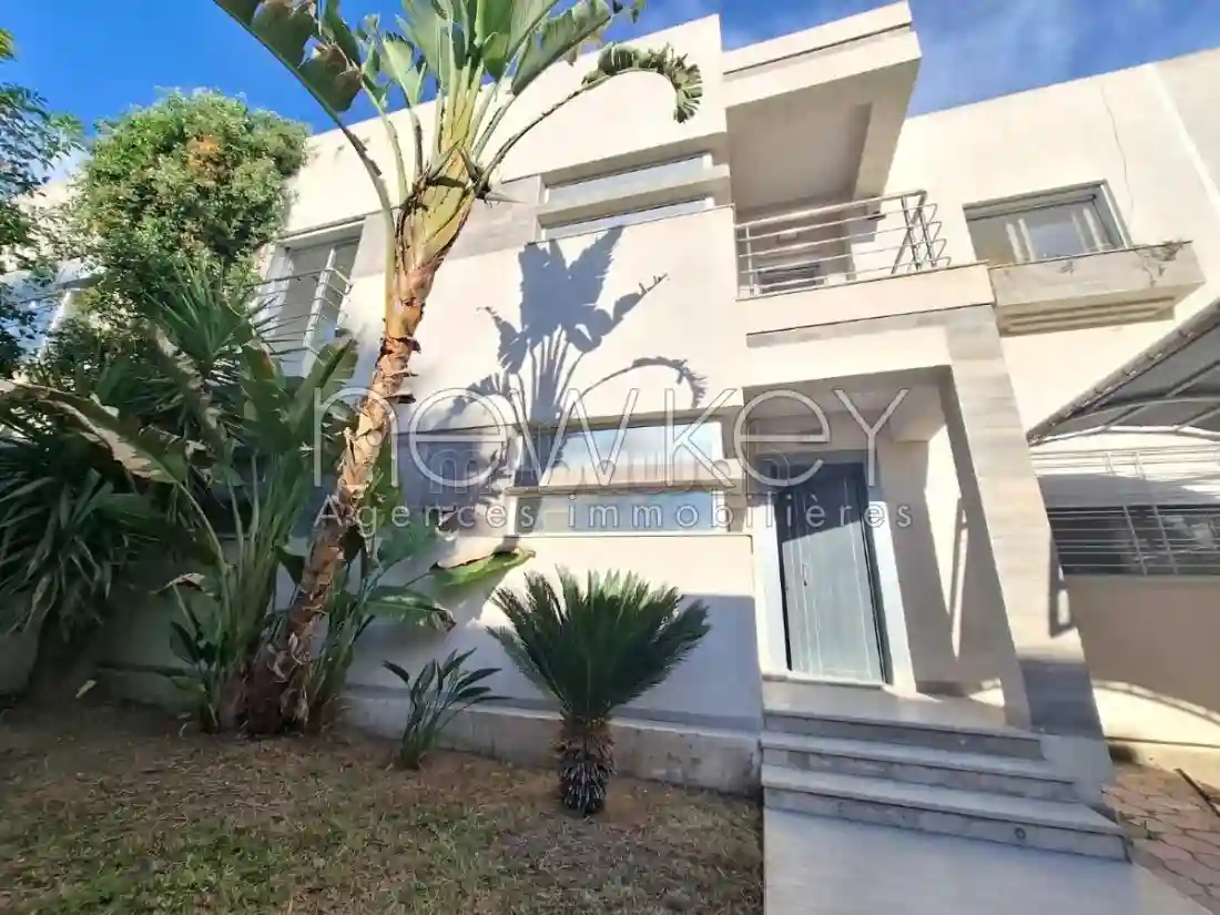 Villa Jumelée S4 Avec Jardin à Louer à La Soukra - Vue 1