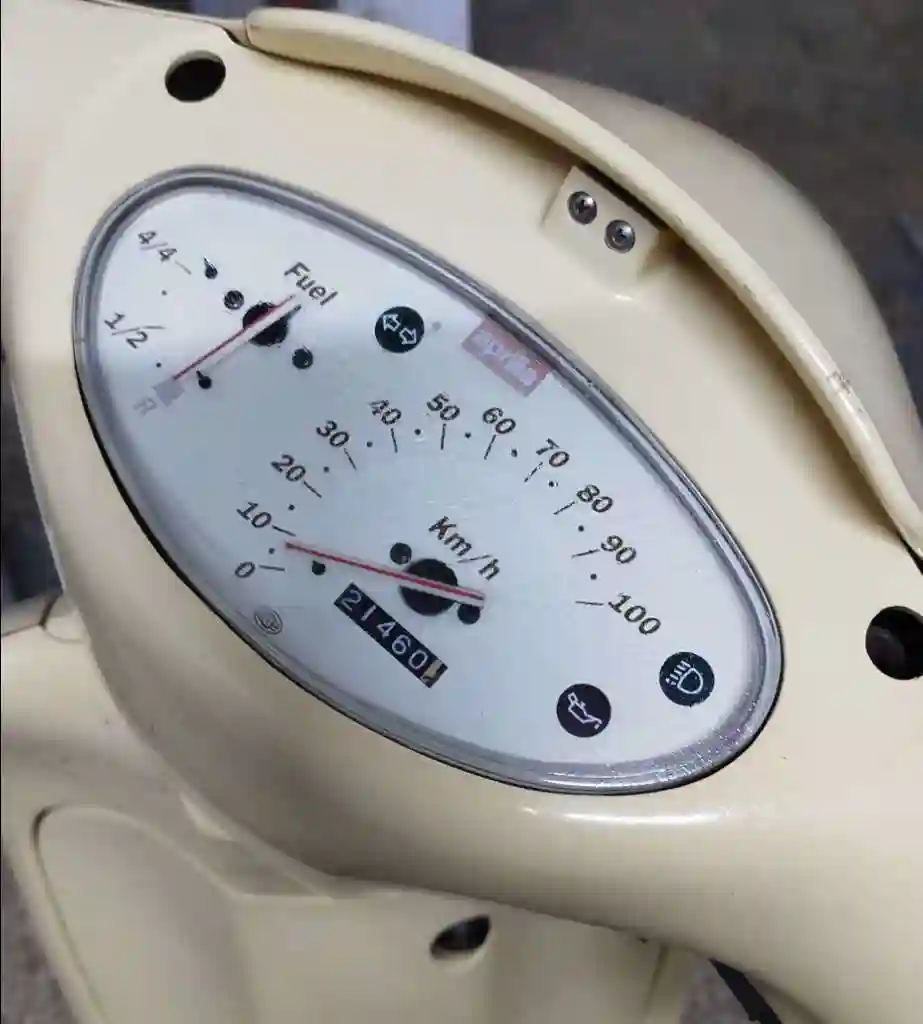 À Vendre Aprilia Scarabéo – Très bon État - Vue 2