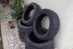 Lot de Pneus Bonne Occasion 16560 R14