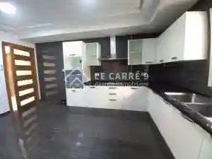 Un Duplex s4 aux Jardins de Carthage à Jardins de Carthage - Vue 4