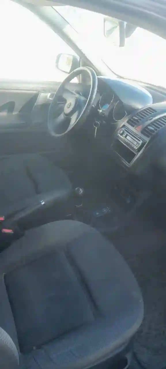 Volkswagen Polo - Vue 1