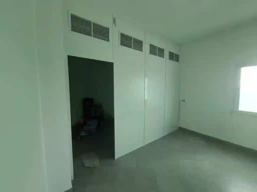 Bureau h+4 au 2ème Étage à la Zone Industrielle Mghira Emplaceme - Vue 4