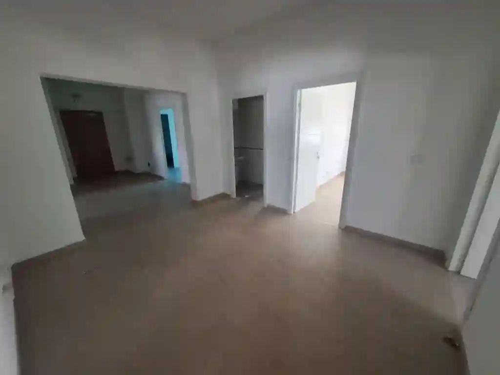 Bureau h+4 au 2ème Étage à la Zone Industrielle Mghira Emplaceme - Vue 8