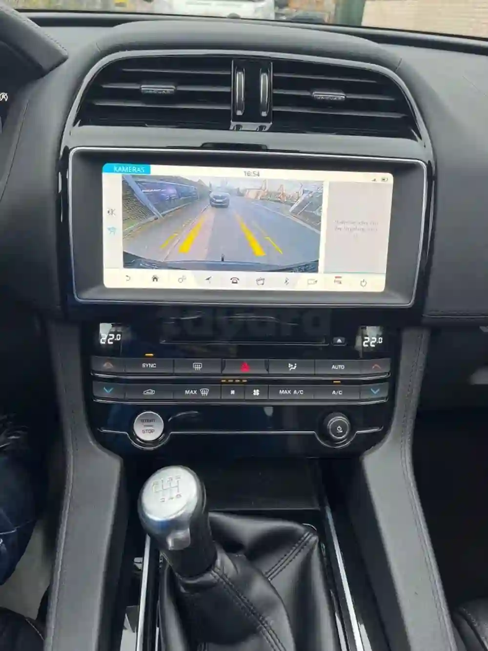 Jaguar f Pace 20d Pack Prestige à El Kantaoui