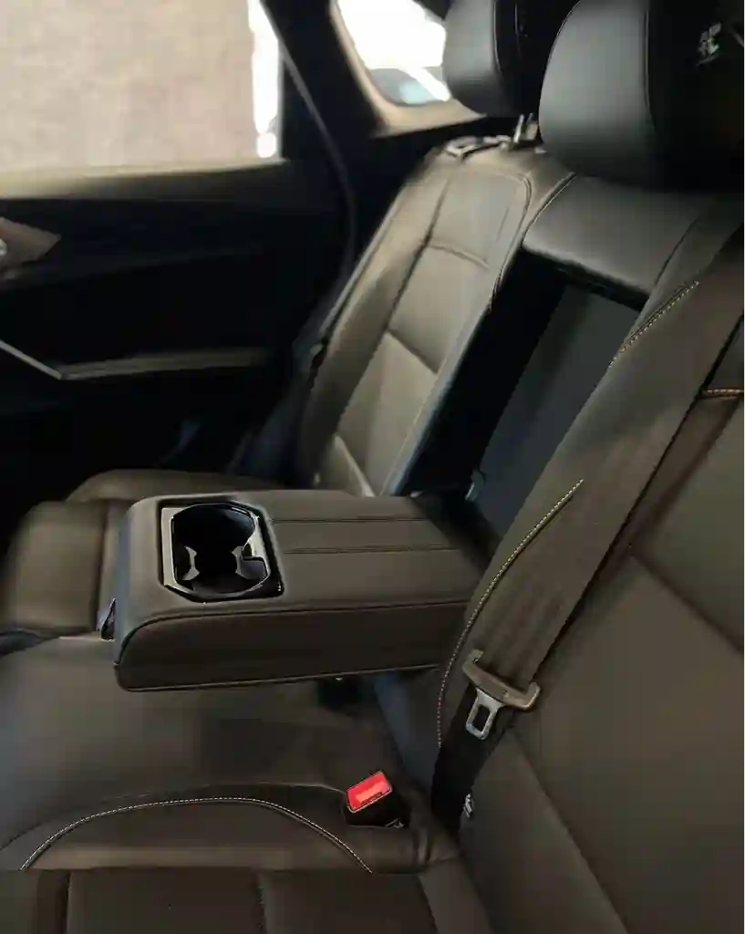 MG one Neuf sur Leasing - Vue 4