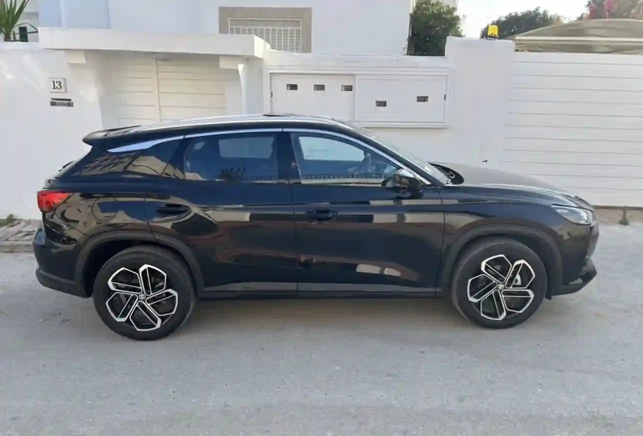 MG one Neuf sur Leasing - Vue 5