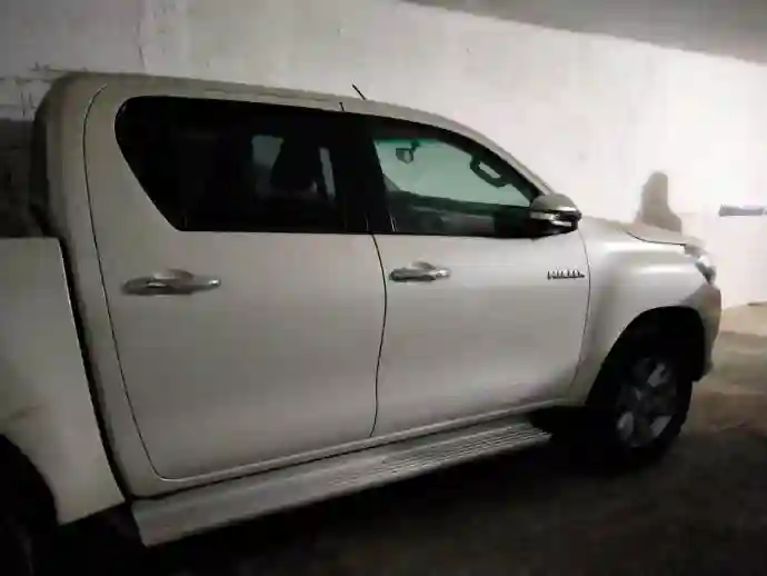 Toyota Hilux - Vue 1