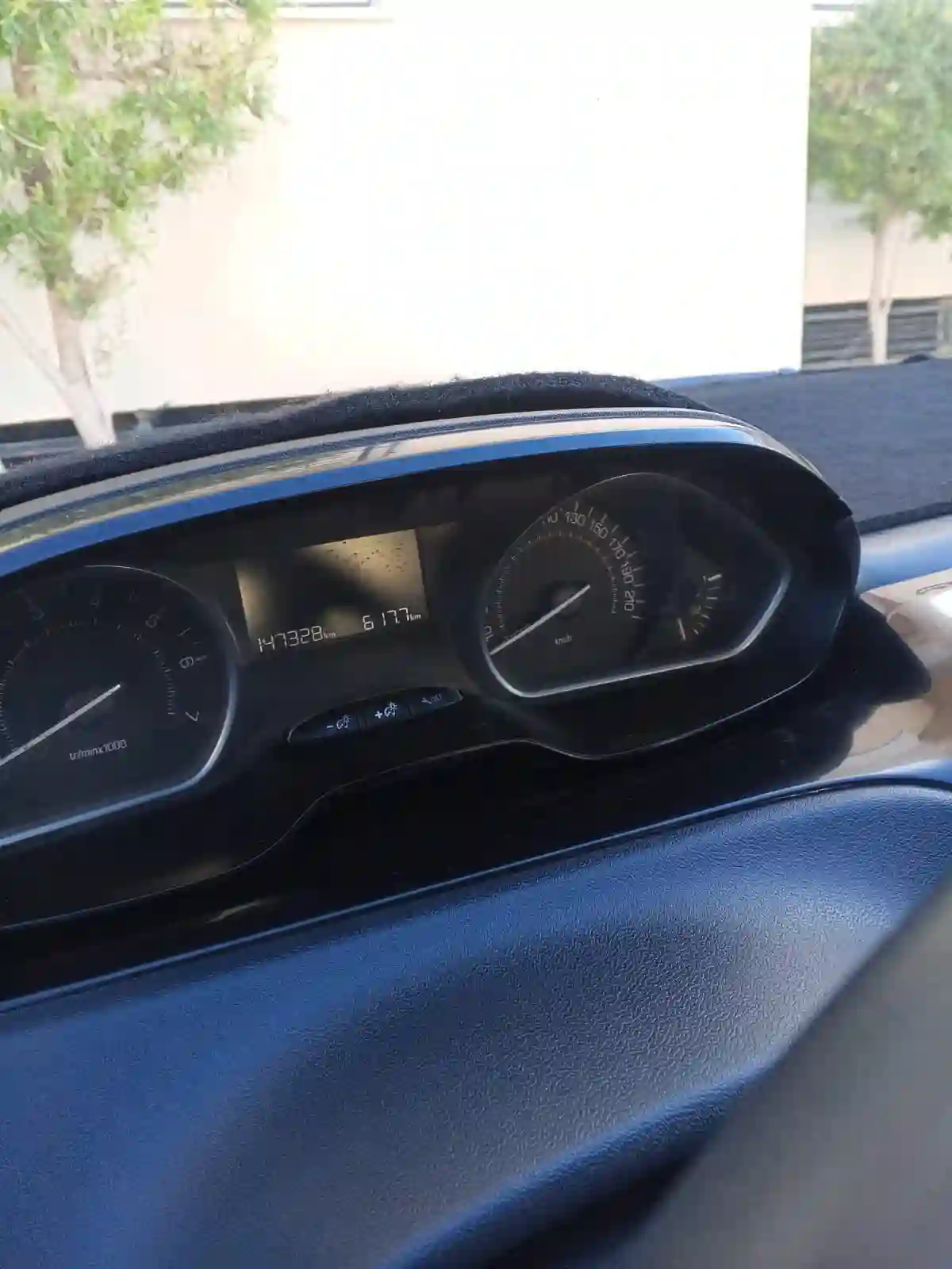 Voiture Peugeot État Neuf Occasion à ne pas Rater à La Mannouba