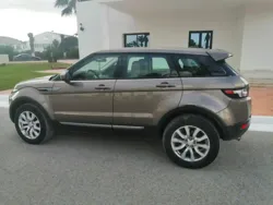 Voiture Range Rover Evoque à Rades