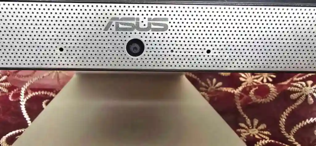 PC Bureau Asus ALL IN ONE - Vue 2