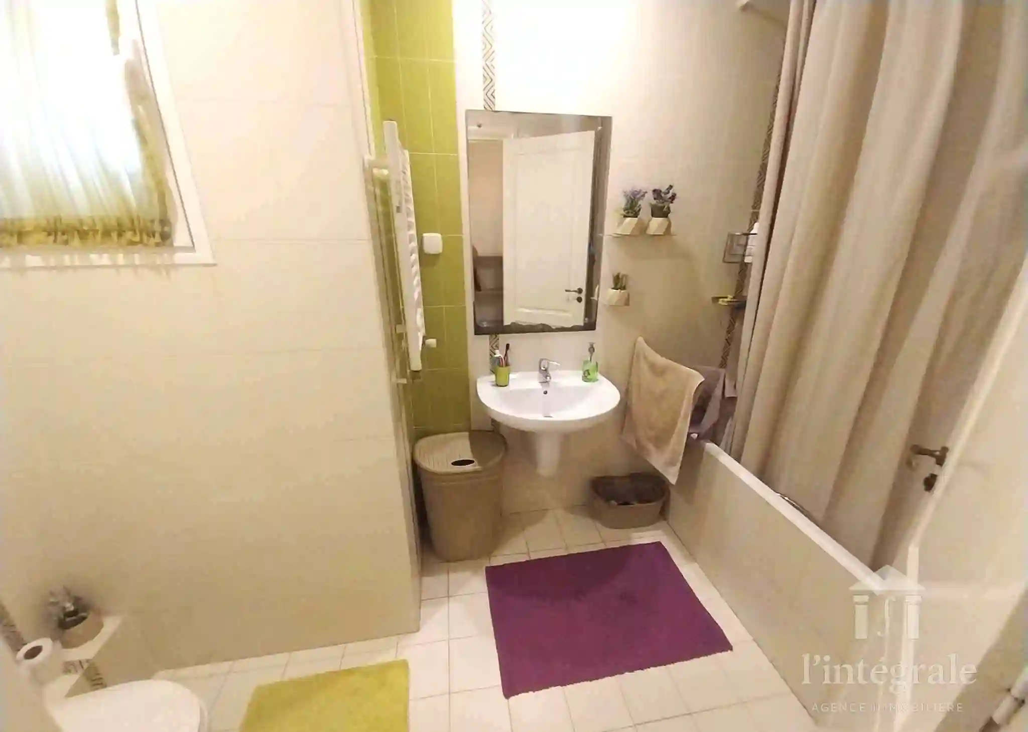 Magnifique s4 Spacieuxn à Riadh Landalous à Riadh Landlous - Vue 3