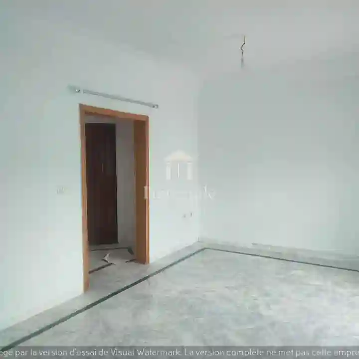 Superbe Appartement s3 Standing à Cite Ennasr 2 - Vue 5