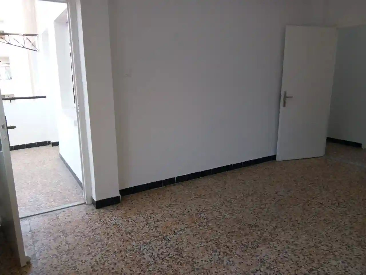 Sfax Menzel Chaker vnt s3 à Cite Taieb Mhiri - Vue 4