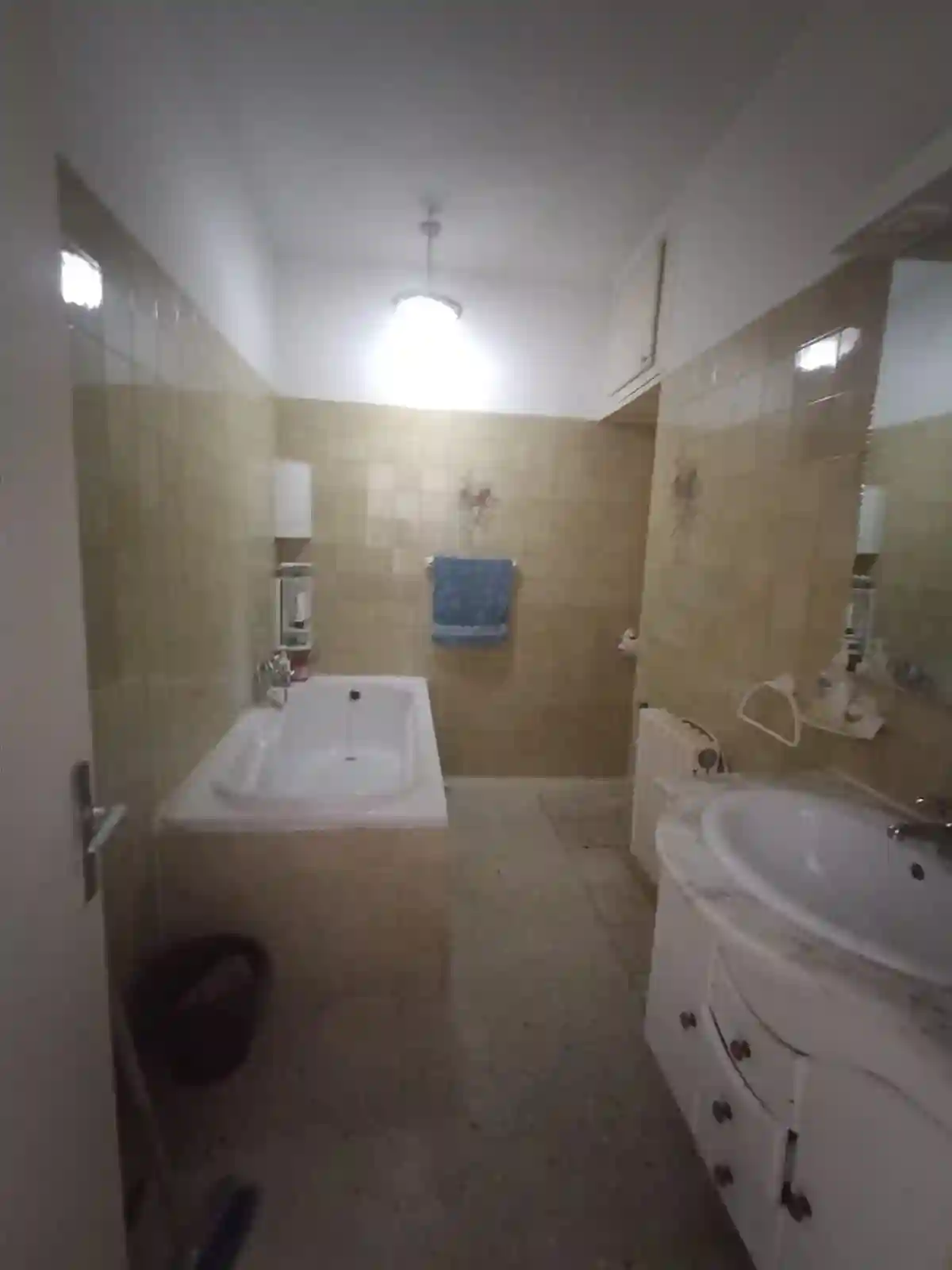 Un Spacieux Appartement s4 à Menzah9a à El Menzah 9 - Vue 2