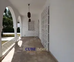 Villa Meublée Avec Jardin et Vérandas