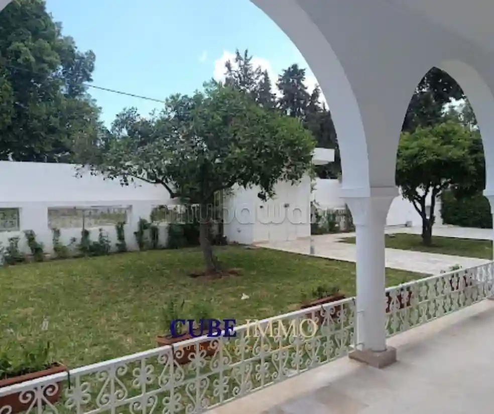 Villa Meublée Avec Jardin et Vérandas - Vue 3