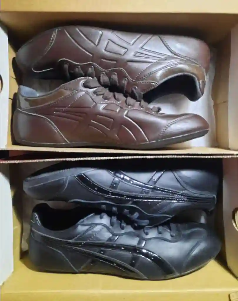 2 Paires de Chaussures - Vue 1